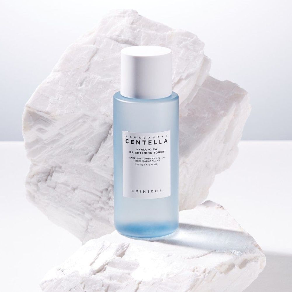 skin1004 centella hyalu-cica brightening toner 210ml - 3